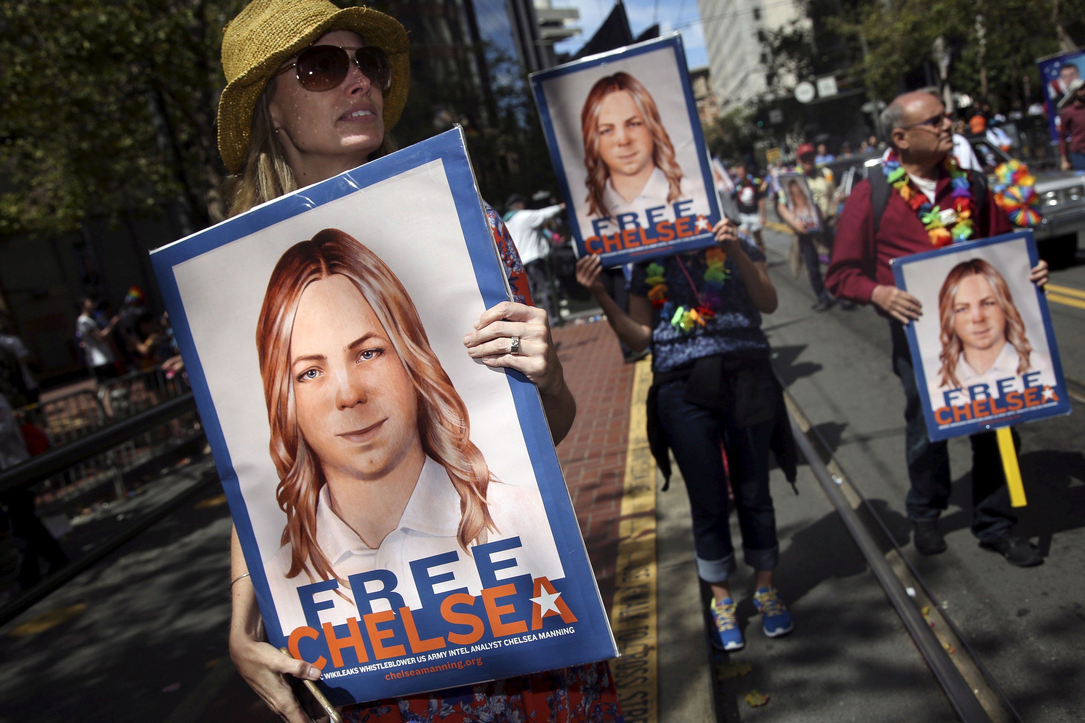 ¿Qué pasará con Julian Assange tras el indulto a Chelsea Manning?