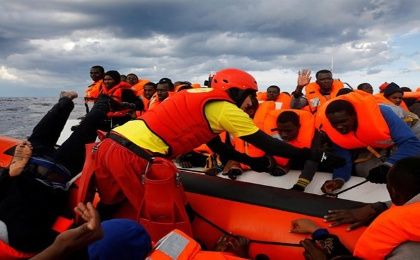Miles de personas pierden la vida cada año en su intento por cruzar el Mediterráneo.