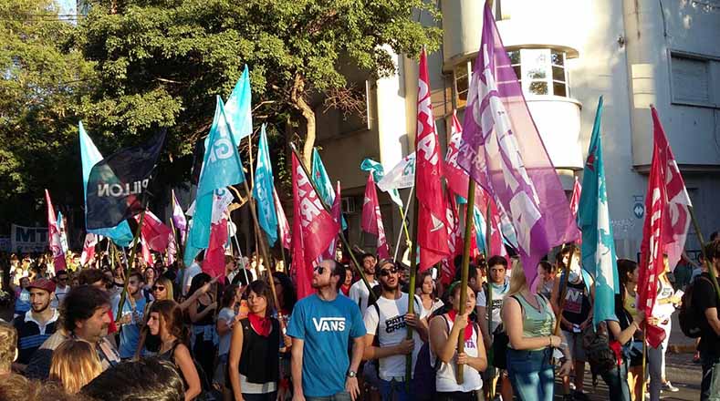 El Comité por la Libertad de Milagro Sala participa en la marcha, junto a sindicales, el movimiento obrero de las juventudes de la Confederación General del Trabajo de la República Argentina (CGT).