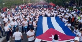 Cuban workers marching on Labor Day, May 1, 2024.